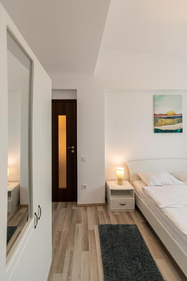 Citadel Apartament'S Rîşnov Buitenkant foto