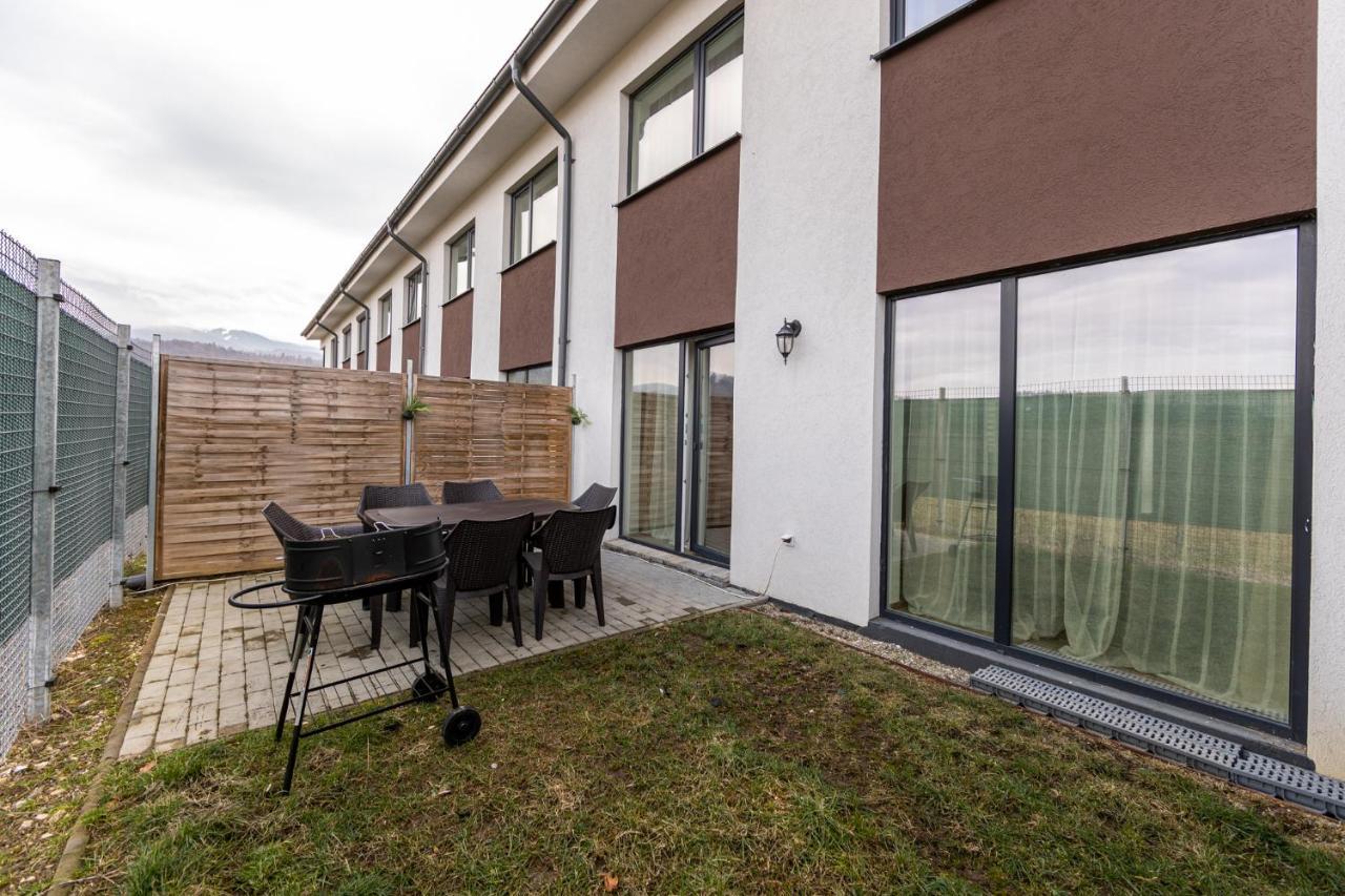 Citadel Apartament'S Rîşnov Buitenkant foto