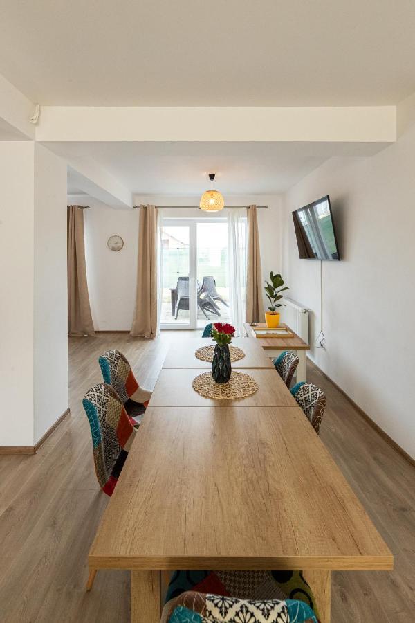 Citadel Apartament'S Rîşnov Buitenkant foto